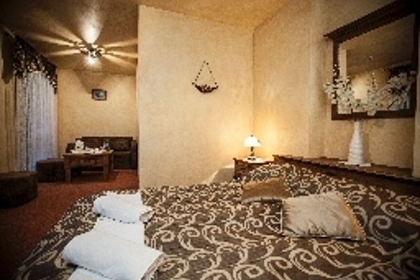 Hotel Karolówka Dwór (Zakopane)